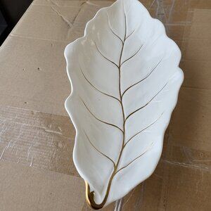 Vintage Rare Royal Winton Grimwades Made In England White Gold Leaf RARE "BIN A"